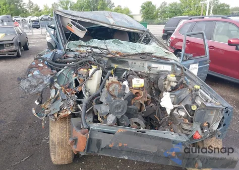 1997 Jeep Cherokee Se z USA, uszkodzony, nr VIN 1J4FJ28S4VL547975